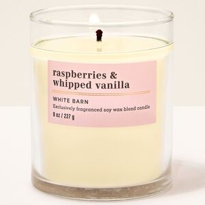 Bath Body Works White Barn Raspberries & Whipped Vanilla Candle 8oz NEW